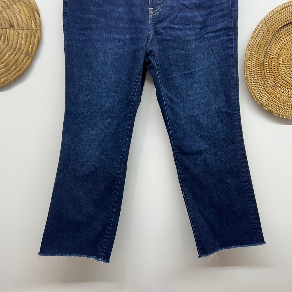 $148 J. Crew Mid Rise Kick Out Jean 31 Blue Dark Denim Raw Edge Cropped Ankle - Picture 5 of 7